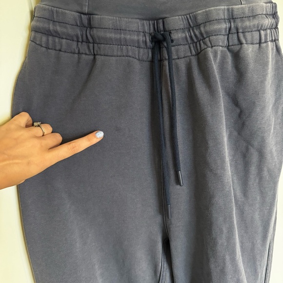 Free People Inbound Onesie size Medium Midnight Navy - Picture 10 of 10